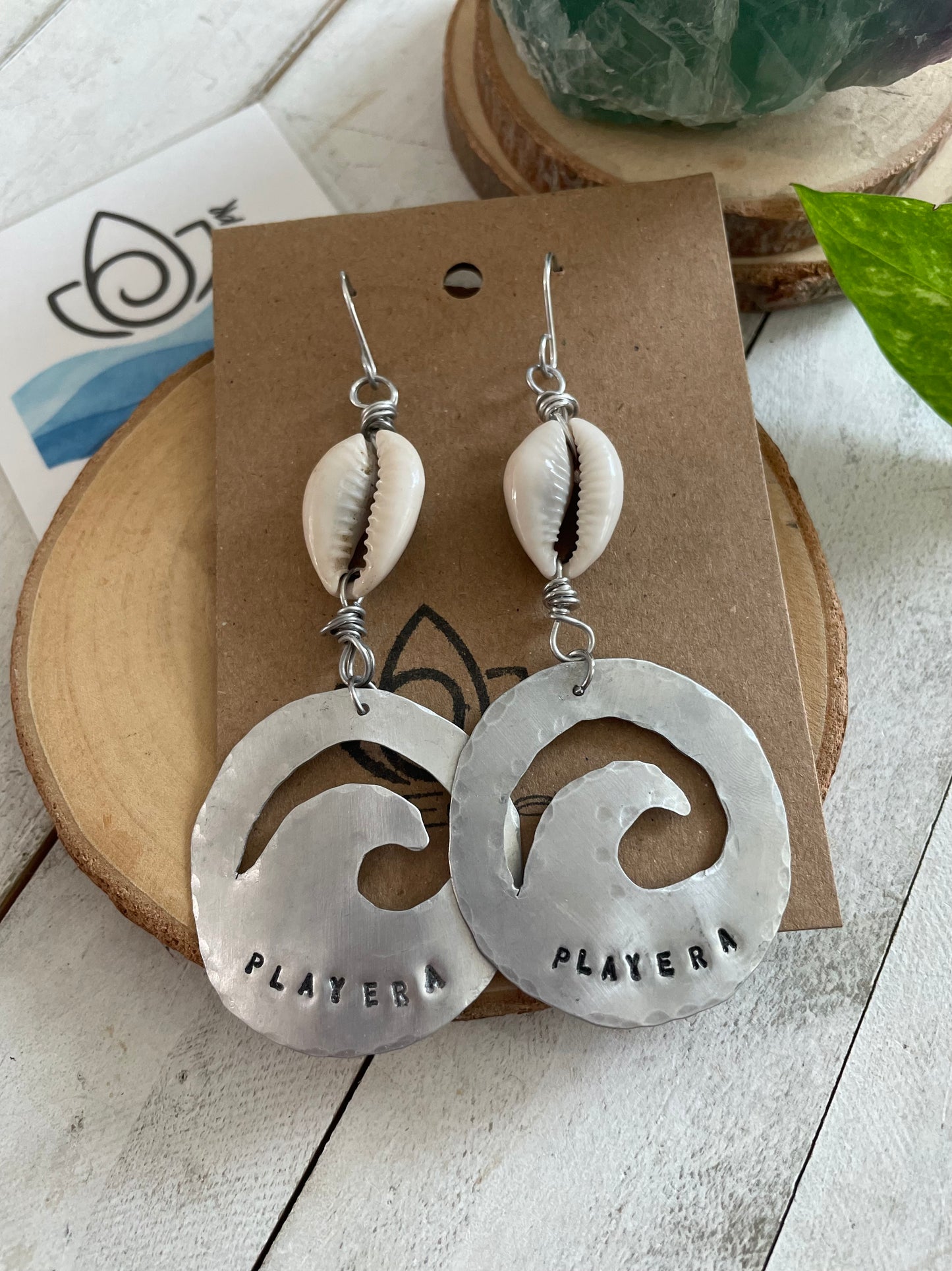 Cowrie Wave Earings