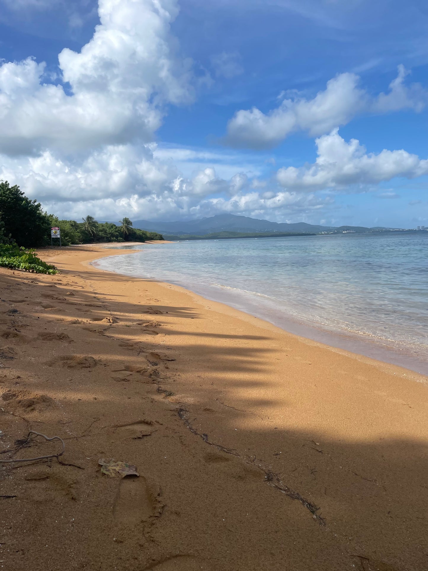 Playa Escondida, Fajardo PR